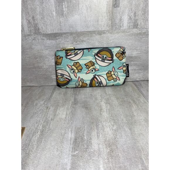 Loungefly Star Wars Mandalorian Grogu Cosmetic Bag Womens Small Zipper Pouch Gif - Picture 1 of 12